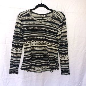 Kavu Sweater Top